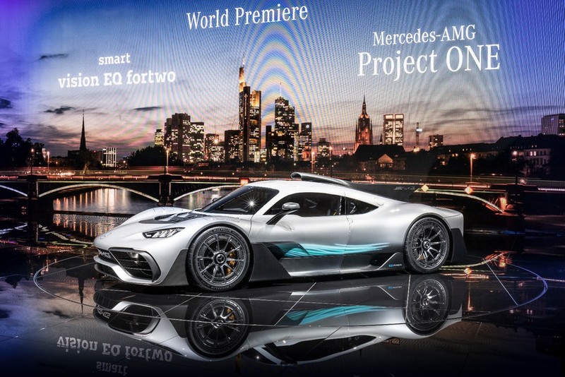 Lewis Hamilton chi 123 ty cho Mercedes-AMG Project One-Hinh-7